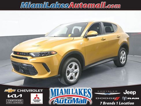 Used 2024 Dodge Hornet GT image 1