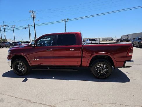 Used 2020 RAM 1500 Laramie AWD/4WD image 3