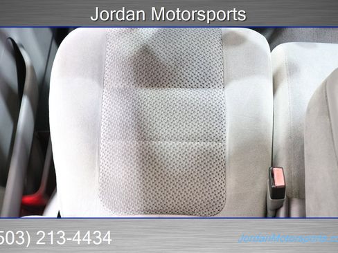 Used 2001 Ford F350 XLT image 76