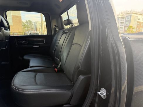 Used 2014 RAM 1500 Laramie w/ Convenience Group image 8