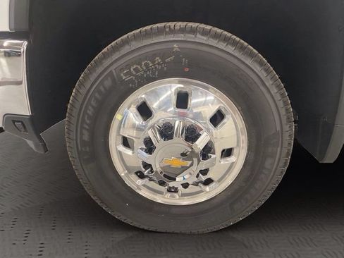 New 2026 Chevrolet Silverado 3500 LT w/ All Star Edition AWD/4WD image 16
