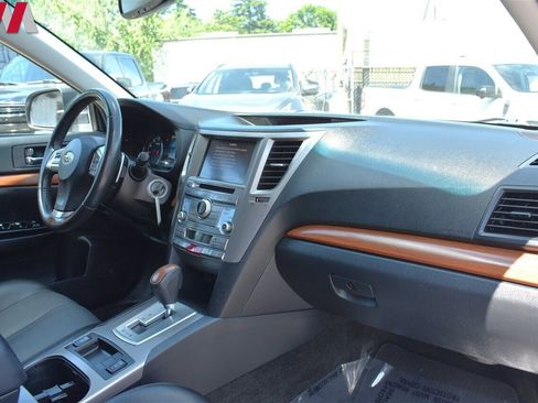 Used 2013 Subaru Outback 2.5i Limited image 12