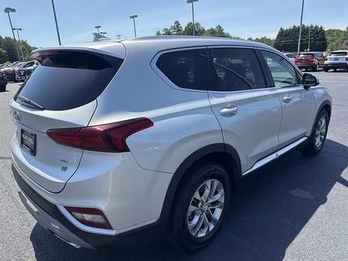 Used 2019 Hyundai Santa Fe SEL AWD/4WD image 7
