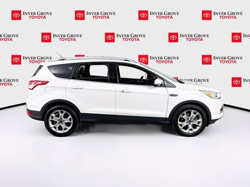 Used 2015 Ford Escape Titanium AWD/4WD image 4