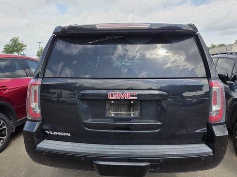 Used 2017 GMC Yukon SLE w/ SLE Value Package RWD image 3
