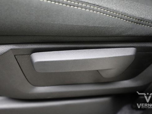 New 2026 RAM 3500 Tradesman AWD/4WD image 14