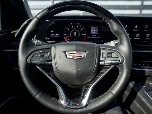 Used 2023 Cadillac Escalade V w/ LPO, ONYX Package image 59