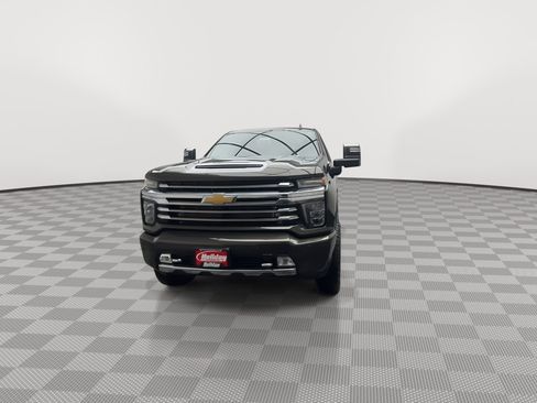 Used 2022 Chevrolet Silverado 3500 High Country image 39