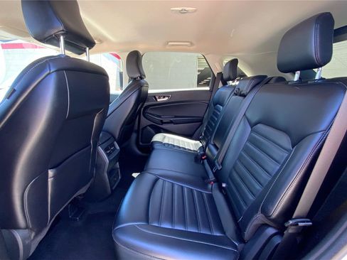 Used 2024 Ford Edge SEL AWD/4WD image 11