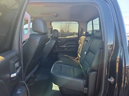 Used 2018 GMC Sierra 3500 Denali AWD/4WD image 5