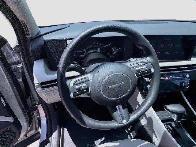 New 2026 Hyundai Tucson SEL Plus FWD image 11