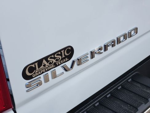 New 2026 Chevrolet Silverado 2500 W/T image 8