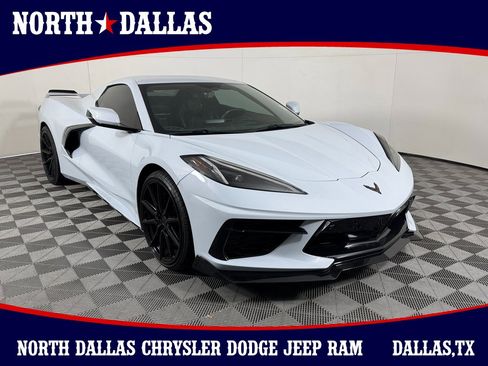 Used 2021 Chevrolet Corvette Stingray Preferred Conv w/ Z51 Performance Package image 1