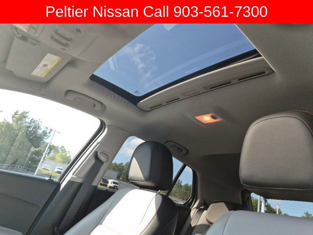 Used 2017 Chevrolet Trax Premier FWD image 10