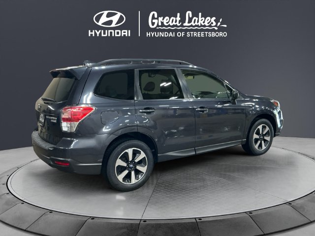 Used 2017 Subaru Forester 2.5i Premium w/ Popular Package #2A AWD/4WD image 5
