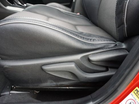 Used 2016 Toyota Corolla S image 22