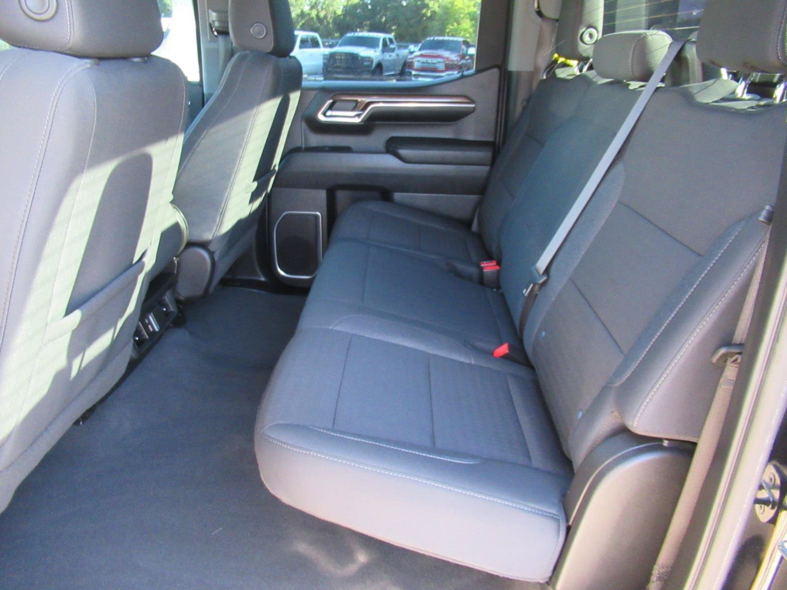 Used 2023 Chevrolet Silverado 1500 RST RWD image 33
