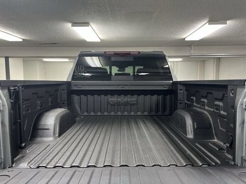 New 2026 GMC Sierra 1500 AT4 w/ AT4 Premium Package AWD/4WD image 27