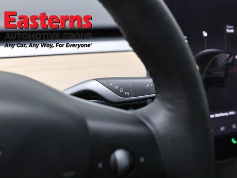 Used 2023 Tesla Model 3 Standard Range image 13