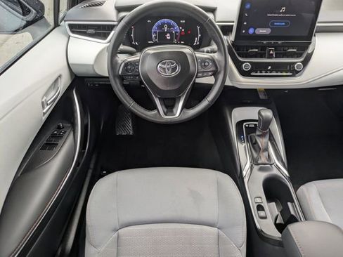 Used 2025 Toyota Corolla FX image 12