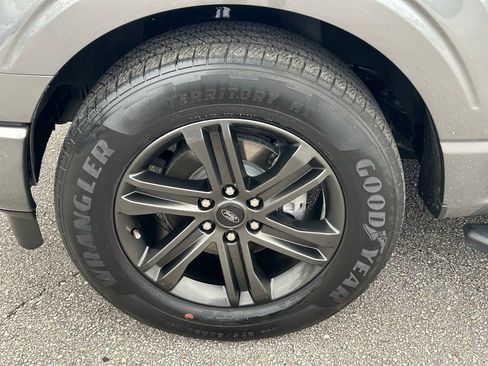 Used 2022 Ford F150 XLT w/ Equipment Group 302A High RWD image 19