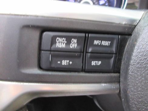 Used 2014 Ford Mustang Convertible RWD image 27