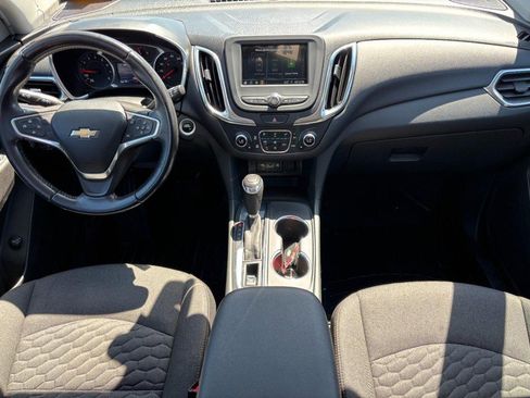 Used 2019 Chevrolet Equinox LT FWD image 15