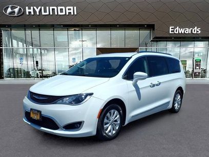 Used 2019 Chrysler Pacifica Touring-L