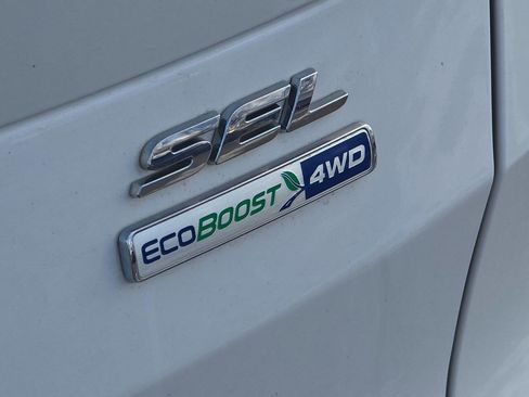 Used 2018 Ford Escape SEL image 41