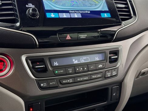 Used 2022 Honda Pilot Special Edition image 13