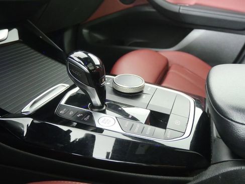 Certified 2024 BMW X3 sDrive30i w/ Premium Package image 21