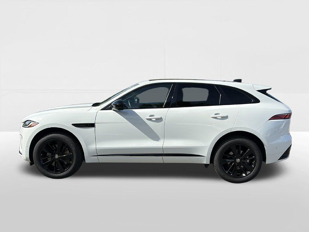 Used 2026 Jaguar F-PACE R-Dynamic S AWD/4WD image 8