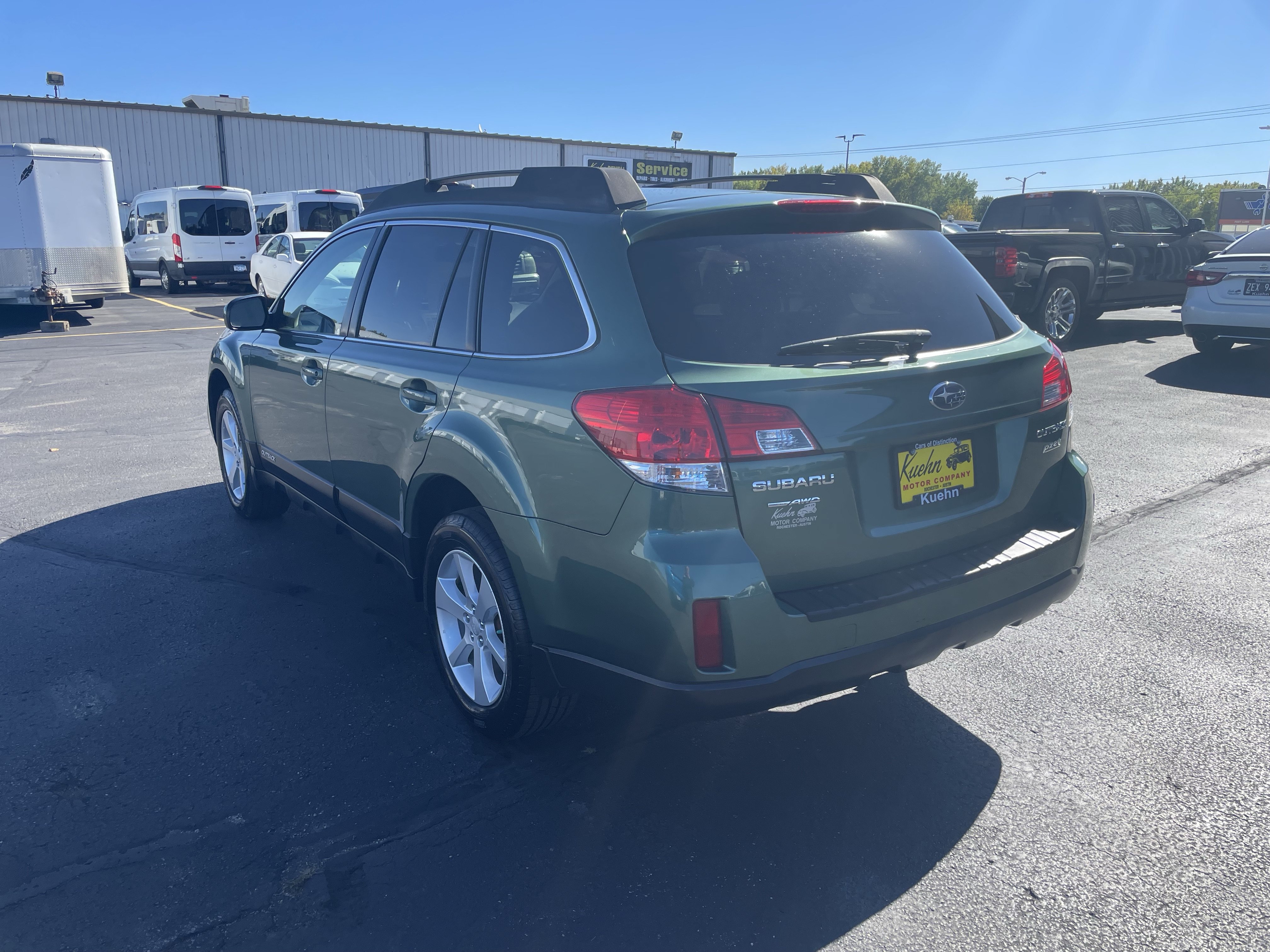 Used 2013 Subaru Outback 2.5i Premium w/ Popular Pkg 1A AWD/4WD image 6