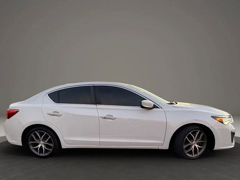 Used 2019 Acura ILX image 5