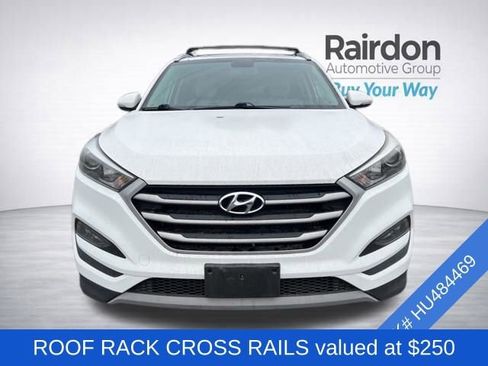 Used 2017 Hyundai Tucson Sport image 2