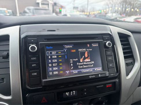 Used 2014 Toyota Tacoma Pickup 4D 6 ft w/ SR5 Package image 18