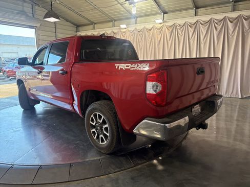 Used 2021 Toyota Tundra SR5 w/ TRD Off-Road Package image 5