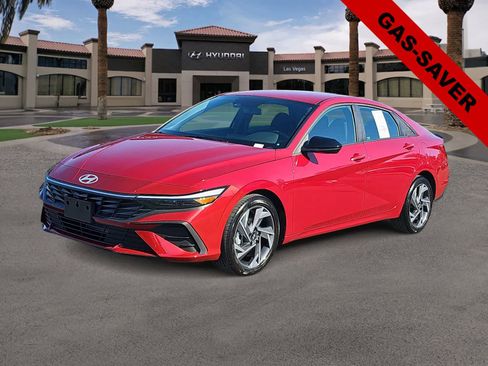 Certified 2025 Hyundai Elantra Sport FWD image 4