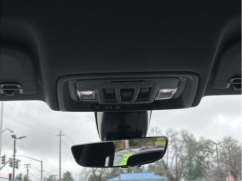 Used 2020 Chevrolet Silverado 2500 LTZ w/ LTZ Premium Package image 18