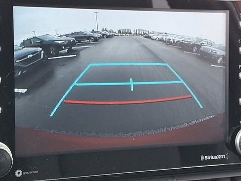 Used 2021 Toyota RAV4 SE image 19