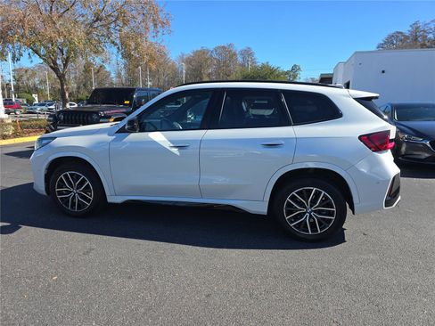 Used 2023 BMW X1 xDrive28i w/ M Sport Package image 6