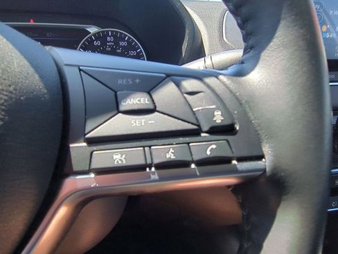 Certified 2023 Nissan Sentra SV image 16