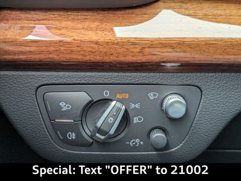 Used 2022 Audi Q5 2.0T Prestige w/ Prestige Package image 28