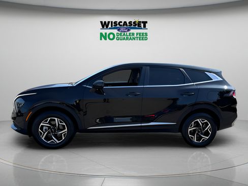 Used 2024 Kia Sportage LX AWD/4WD image 2