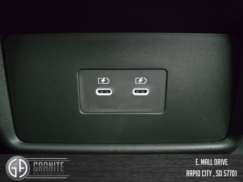 New 2026 Nissan Rogue SV image 32