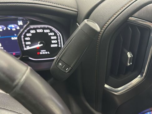 Used 2021 GMC Sierra 1500 AT4 image 15