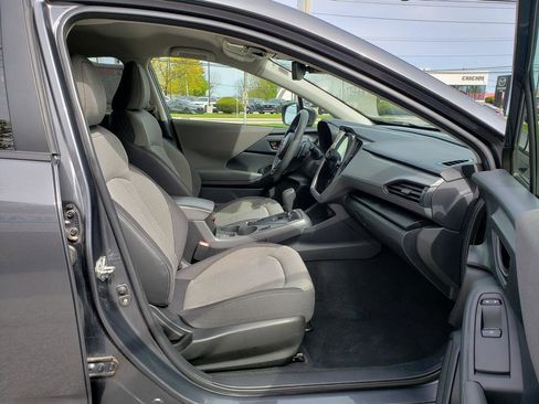 Used 2024 Subaru Crosstrek 2.0i Premium AWD/4WD image 17
