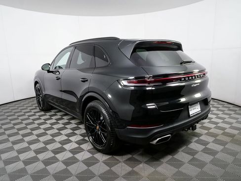 New 2026 Porsche Cayenne image 3