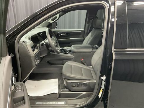 New 2026 Chevrolet Suburban Z71 w/ Comfort Package image 10