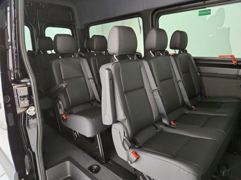 New 2026 Mercedes-Benz Sprinter 2500 image 10